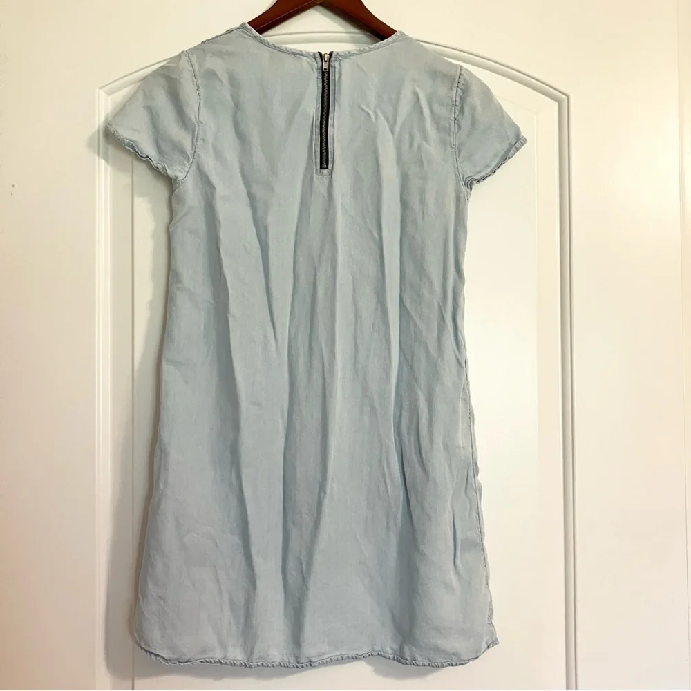 Forever 21 Chambray Shift Dress Light-Wash Denim Mini Shirt Dress‎ Women’s Sz S - Picture 5 of 9